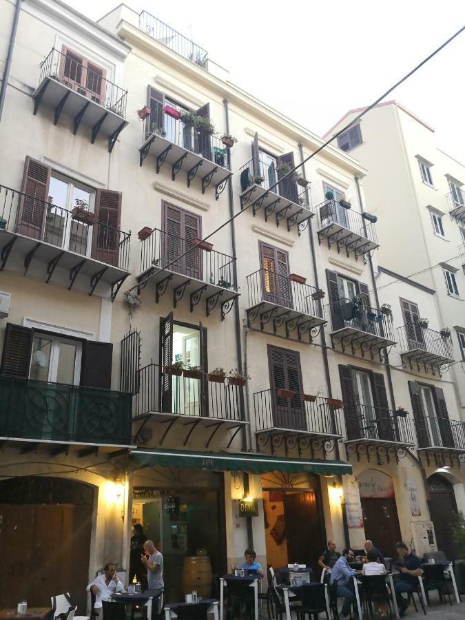 Cassàri Suite Palerme Extérieur photo